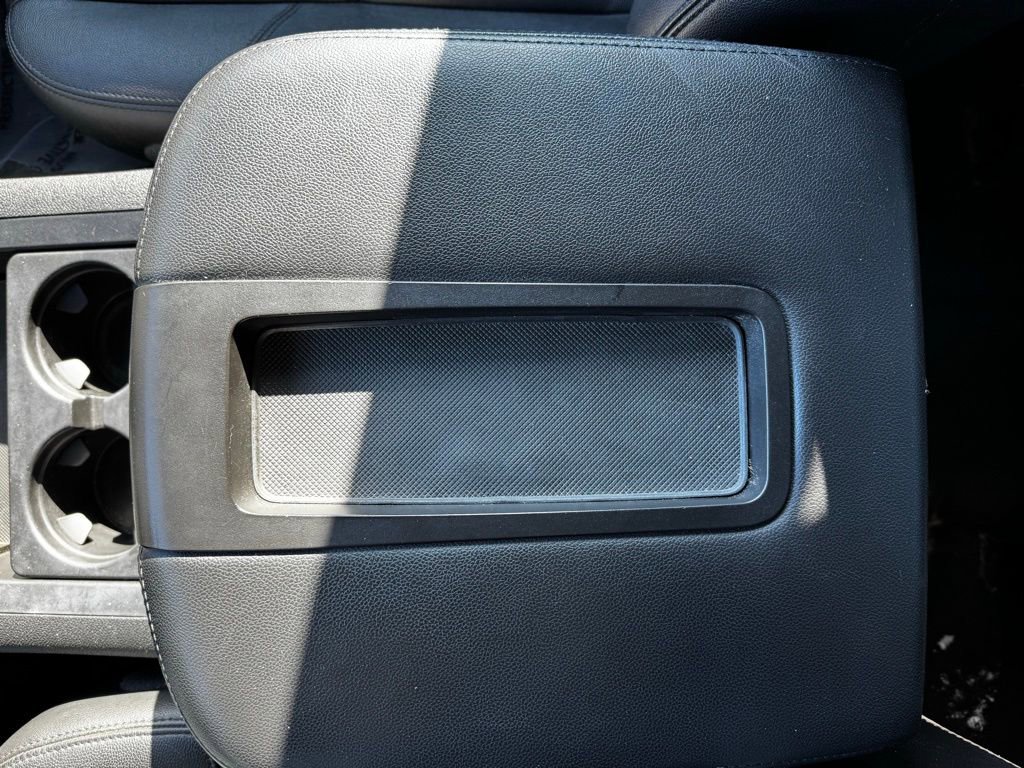 Used 2012 Chevrolet Avalanche LT image 18