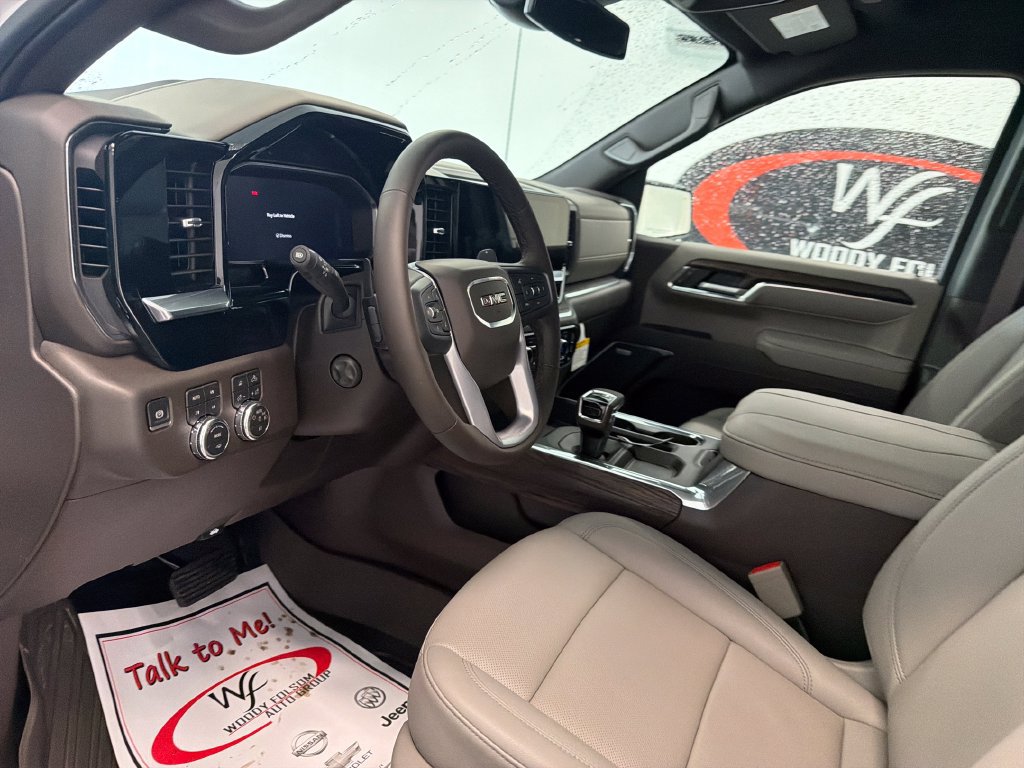 New 2026 GMC Sierra 1500 SLT w/ SLT Convenience Package AWD/4WD image 12