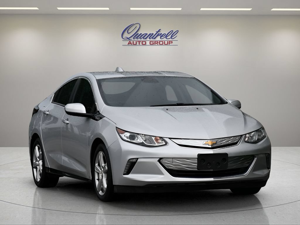 Used 2018 Chevrolet Volt LT w/ LT Driver Confidence Package FWD image 2