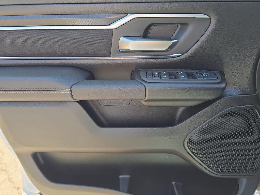 New 2026 RAM 1500 Big Horn AWD/4WD image 12