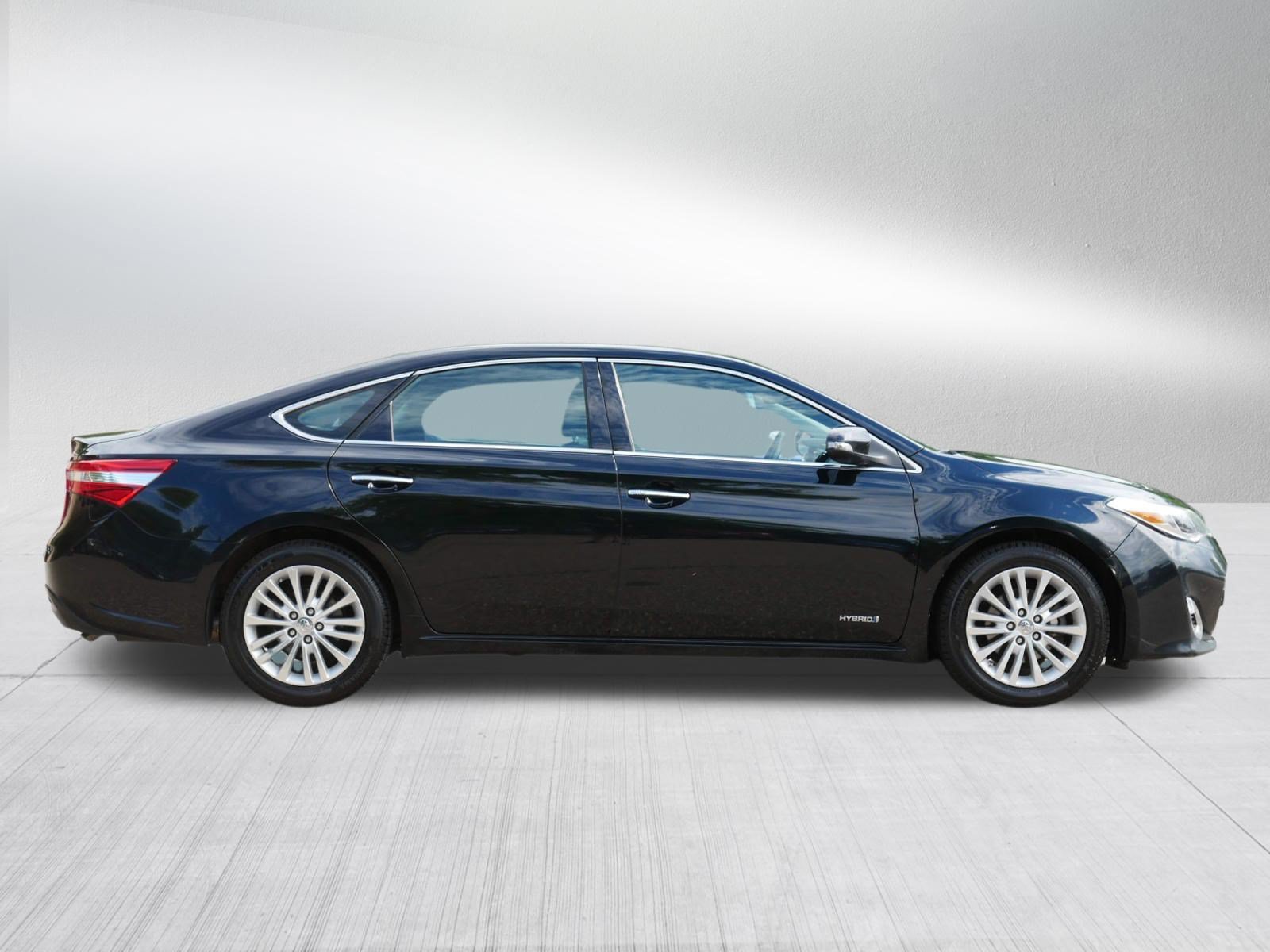 Used 2014 Toyota Avalon XLE Premium FWD image 8