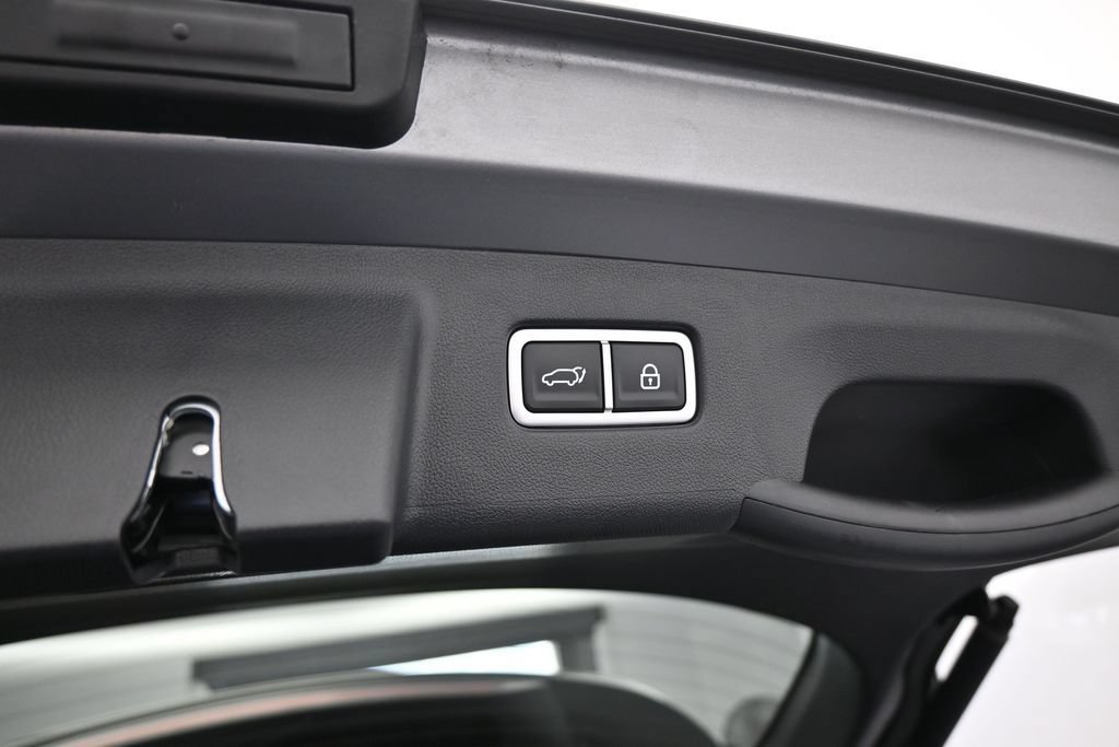 Used 2023 Kia Sorento EX w/ Panoramic Sunroof Package FWD image 46