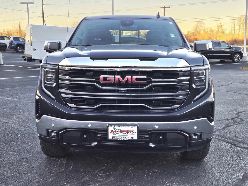 Used 2023 GMC Sierra 1500 SLT w/ SLT Premium Plus Package image 8