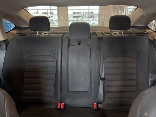 Used 2017 Ford Fusion SE w/ Fusion SE Technology Package image 13