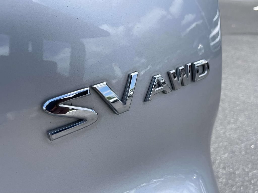 Used 2015 Nissan Juke SV AWD/4WD image 9