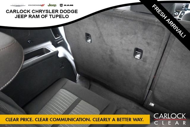 Used 2023 Kia Sorento LX FWD image 32