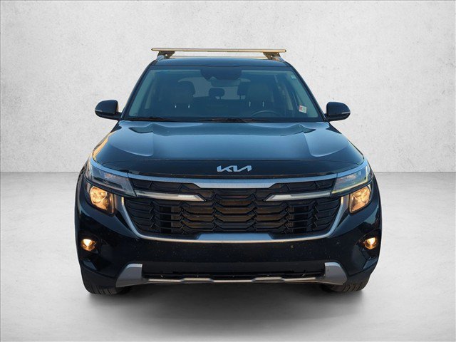 Used 2025 Kia Seltos EX w/ EX Sunroof Package FWD image 2