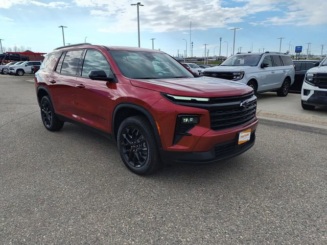 New 2026 Chevrolet Traverse LT w/ Midnight/Sport Edition AWD/4WD image 2