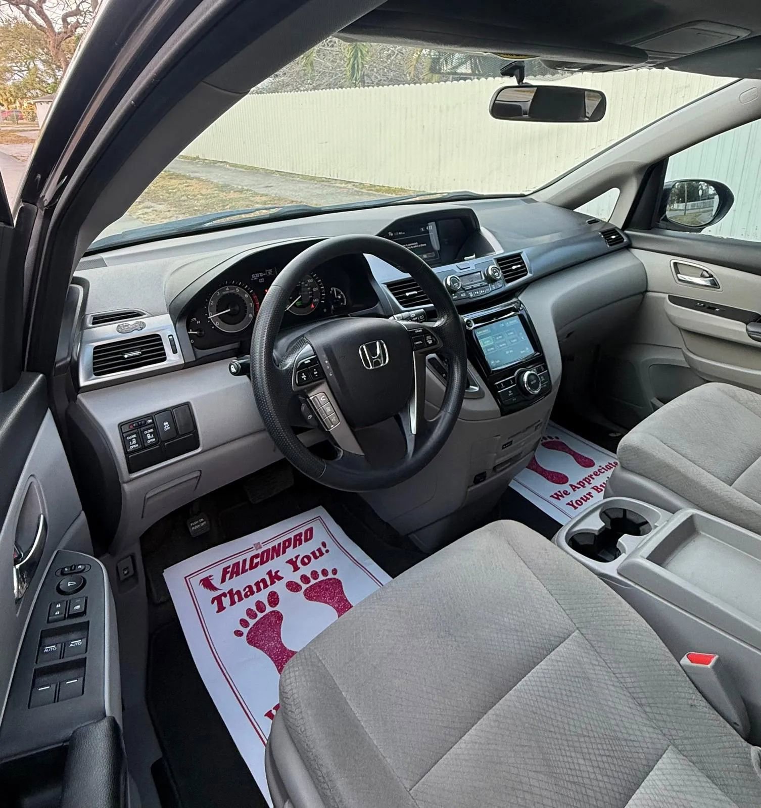 Used 2016 Honda Odyssey SE image 9