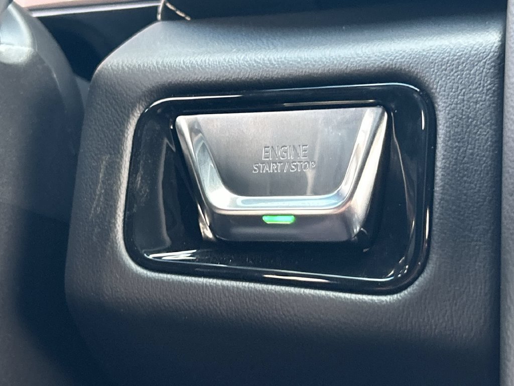 New 2027 GMC Yukon Elevation RWD image 17