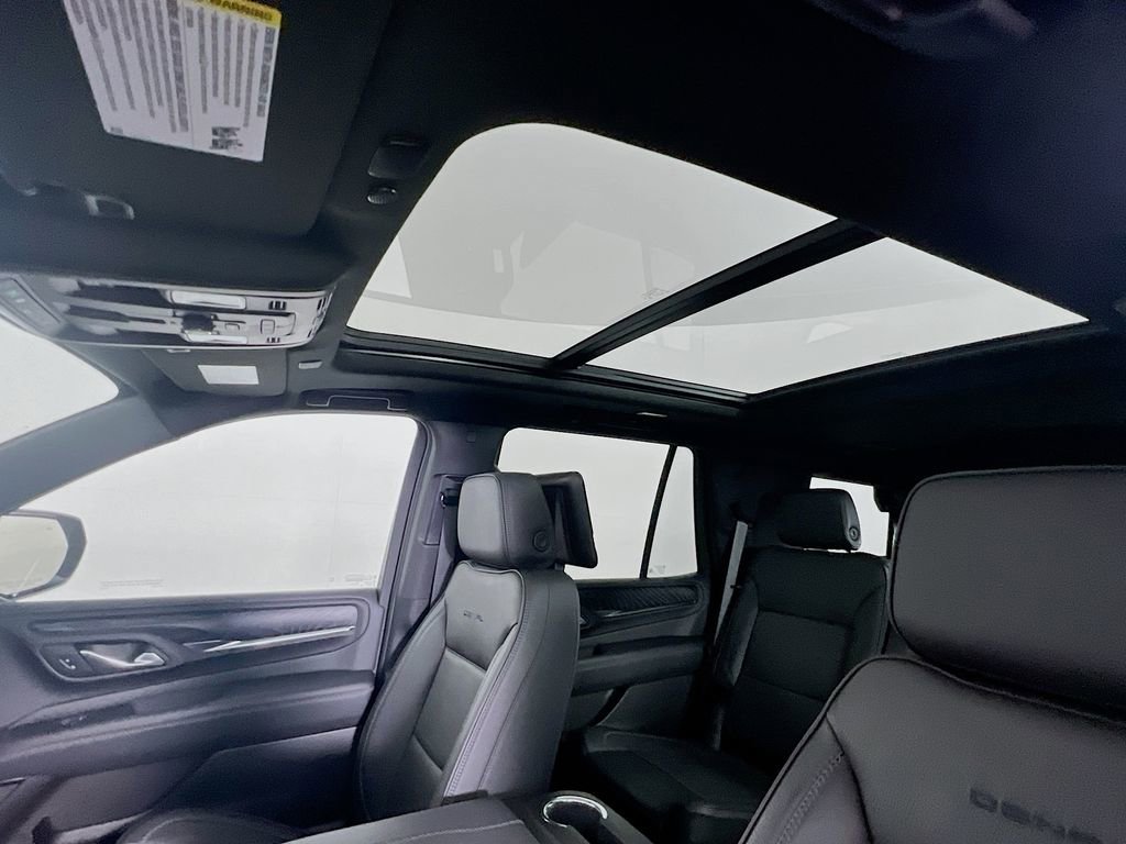 Certified 2023 GMC Yukon Denali w/ Denali Reserve Package image 22
