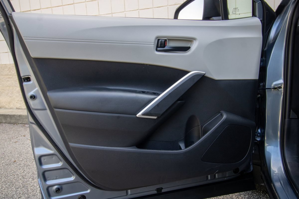 Used 2022 Toyota Corolla Cross L FWD image 10