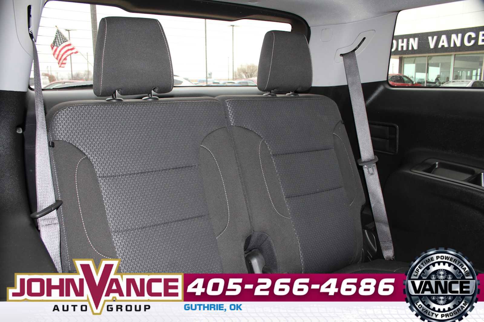 Used 2023 GMC Acadia SLE w/ Driver Convenience Package image 21