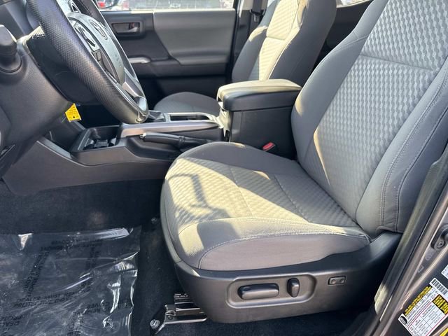 Used 2022 Toyota Tacoma SR5 image 13