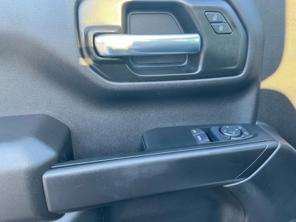 Used 2024 GMC Sierra 1500 Pro w/ Pro Value Package image 16