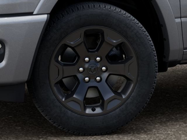 New 2025 RAM 1500 4x4 Crew Cab image 8