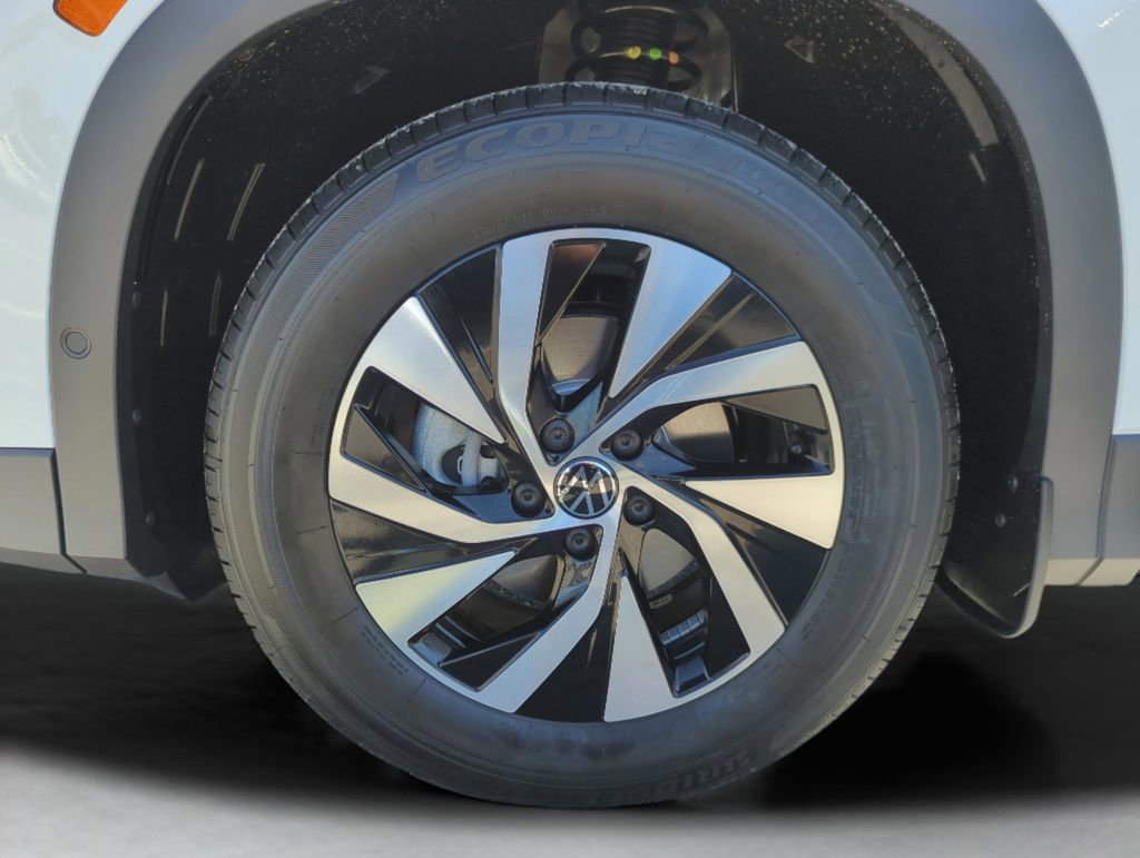 New 2026 Volkswagen Tiguan S image 43