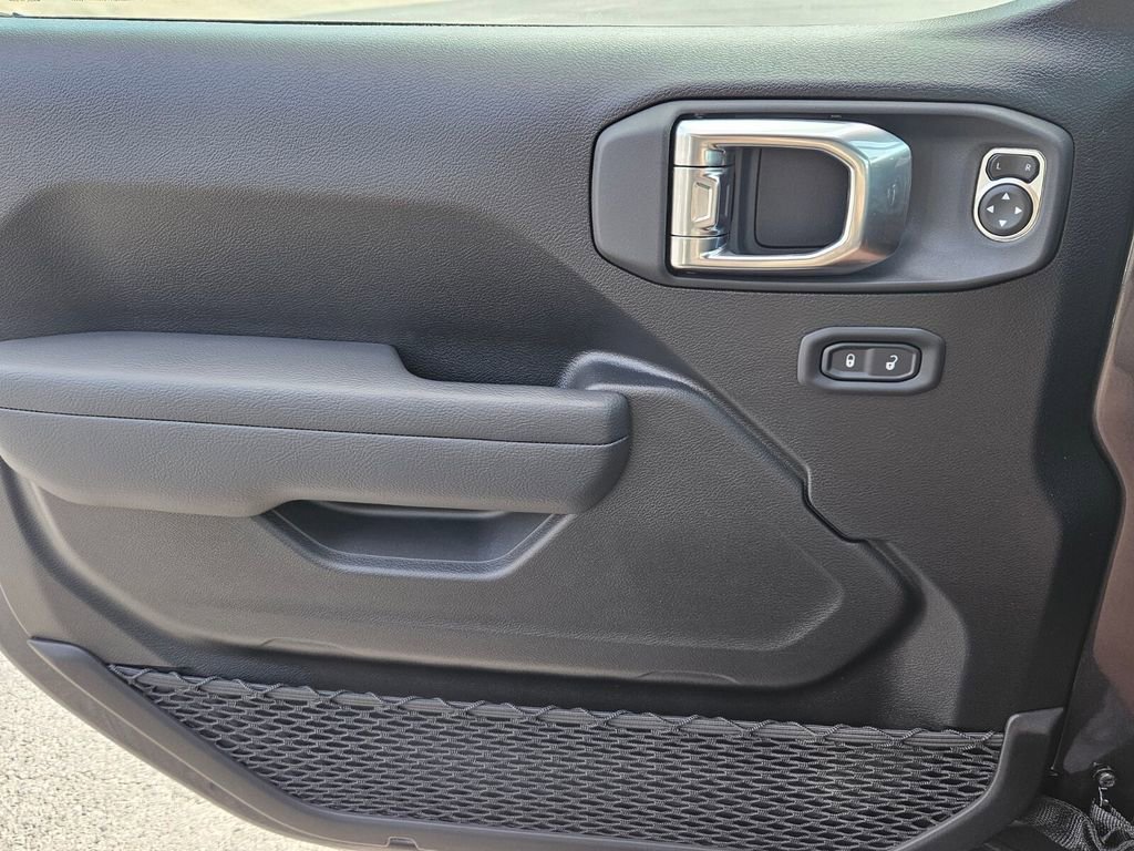 New 2026 Jeep Wrangler Willys image 25