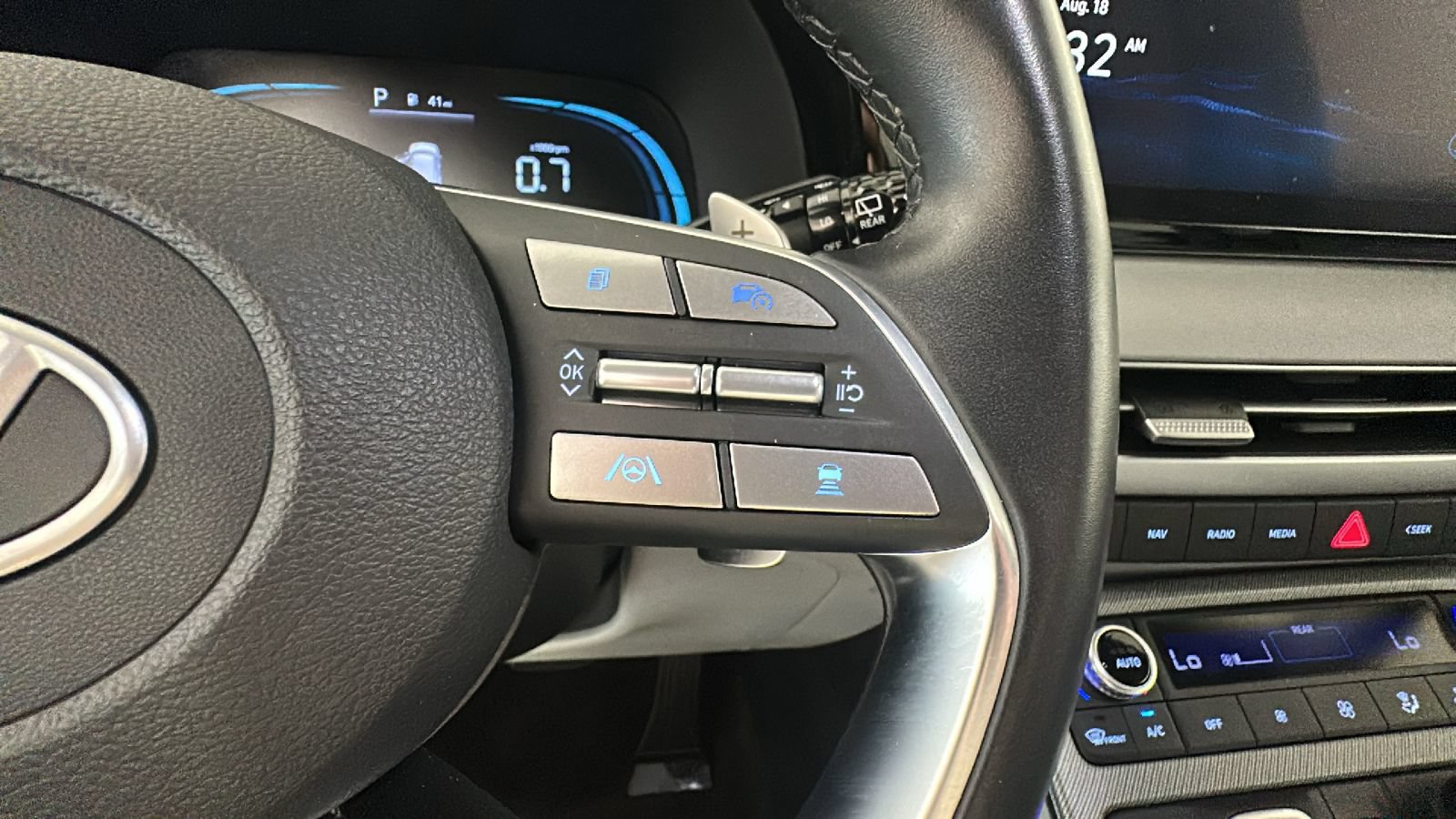 Used 2025 Hyundai Palisade SEL AWD/4WD image 21