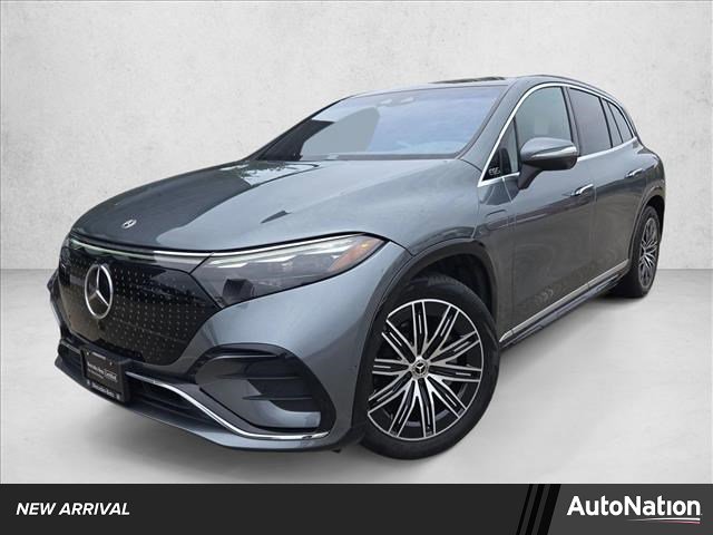 Used 2023 Mercedes-Benz EQS 580 4MATIC SUV image 1
