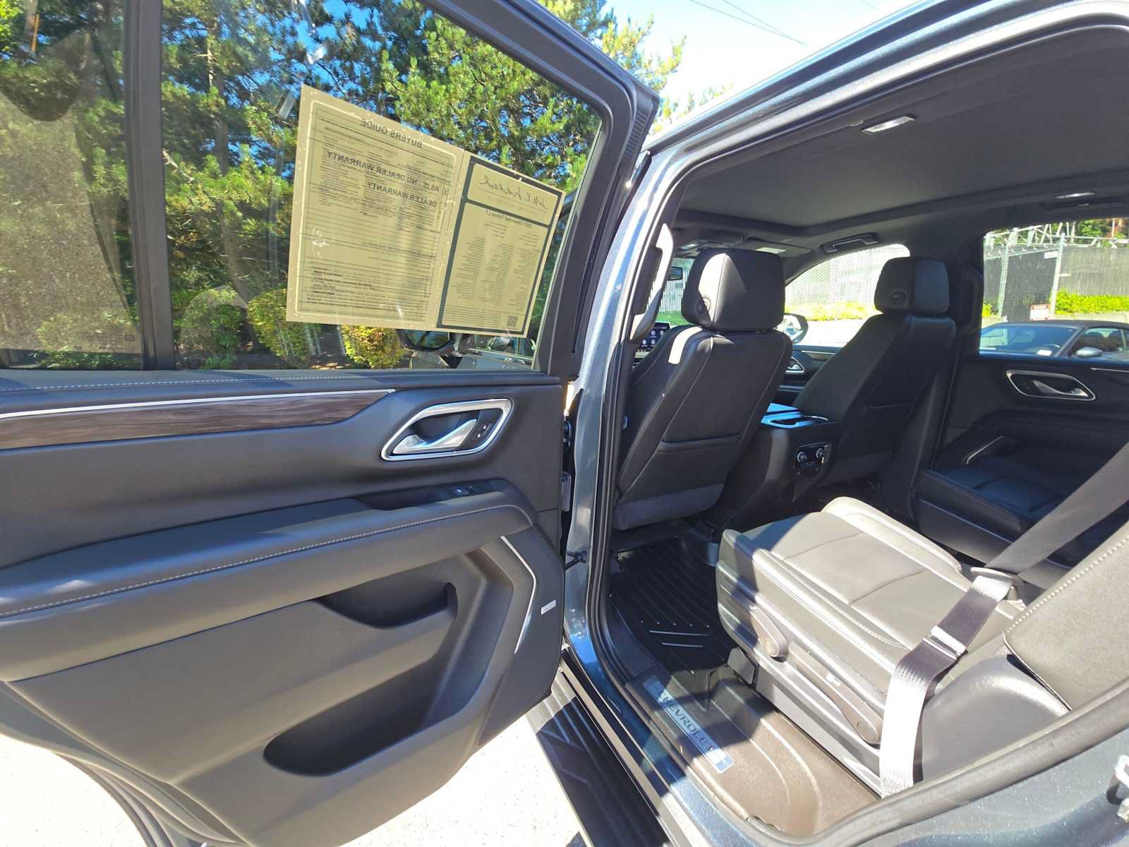 Used 2021 Chevrolet Tahoe LT AWD/4WD image 15
