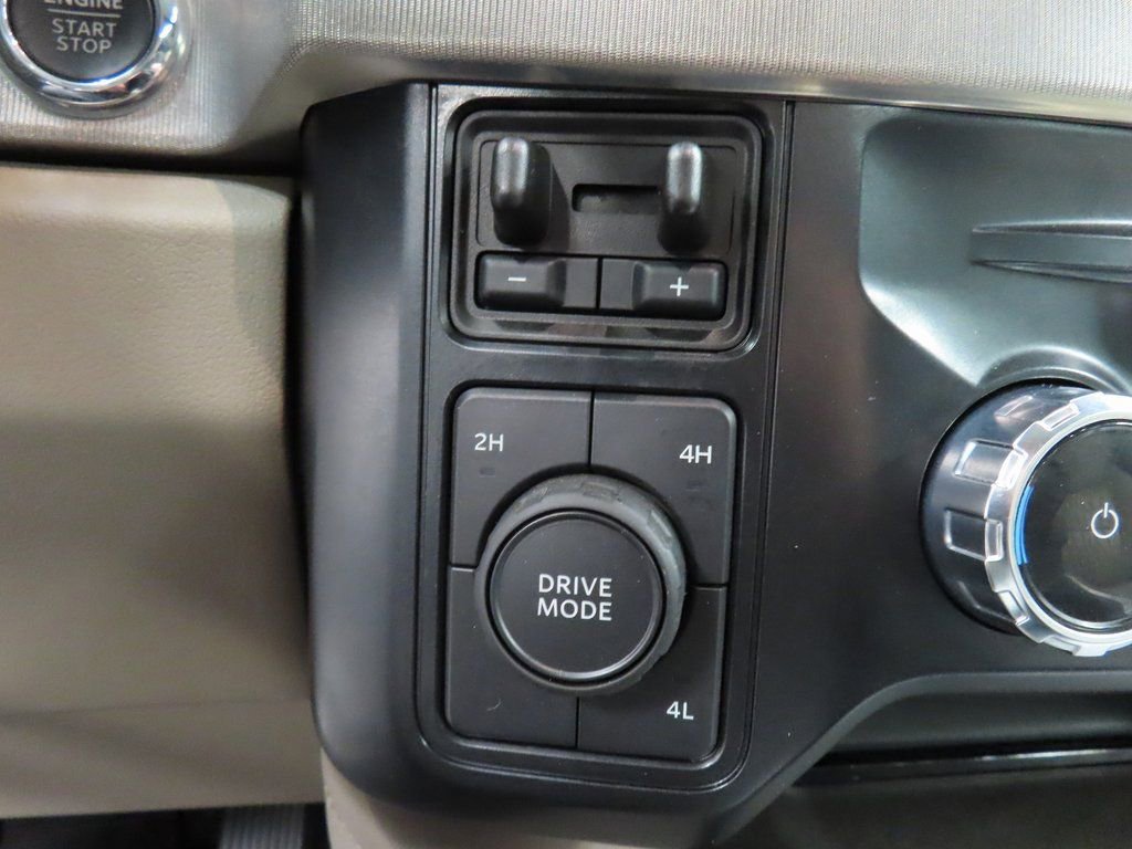 Used 2025 Ford F450 Platinum w/ Platinum Plus Package image 51