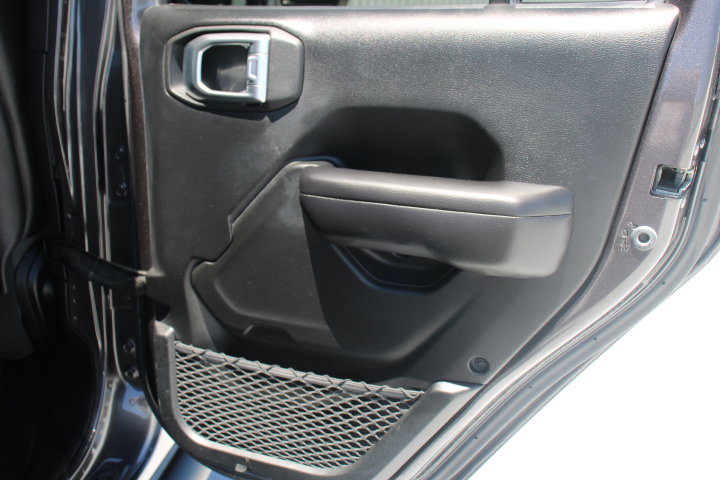 Used 2019 Jeep Wrangler Unlimited Rubicon AWD/4WD image 17