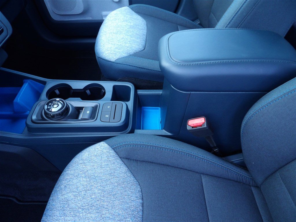 New 2025 Ford Maverick XLT w/ XLT Luxury Package image 24