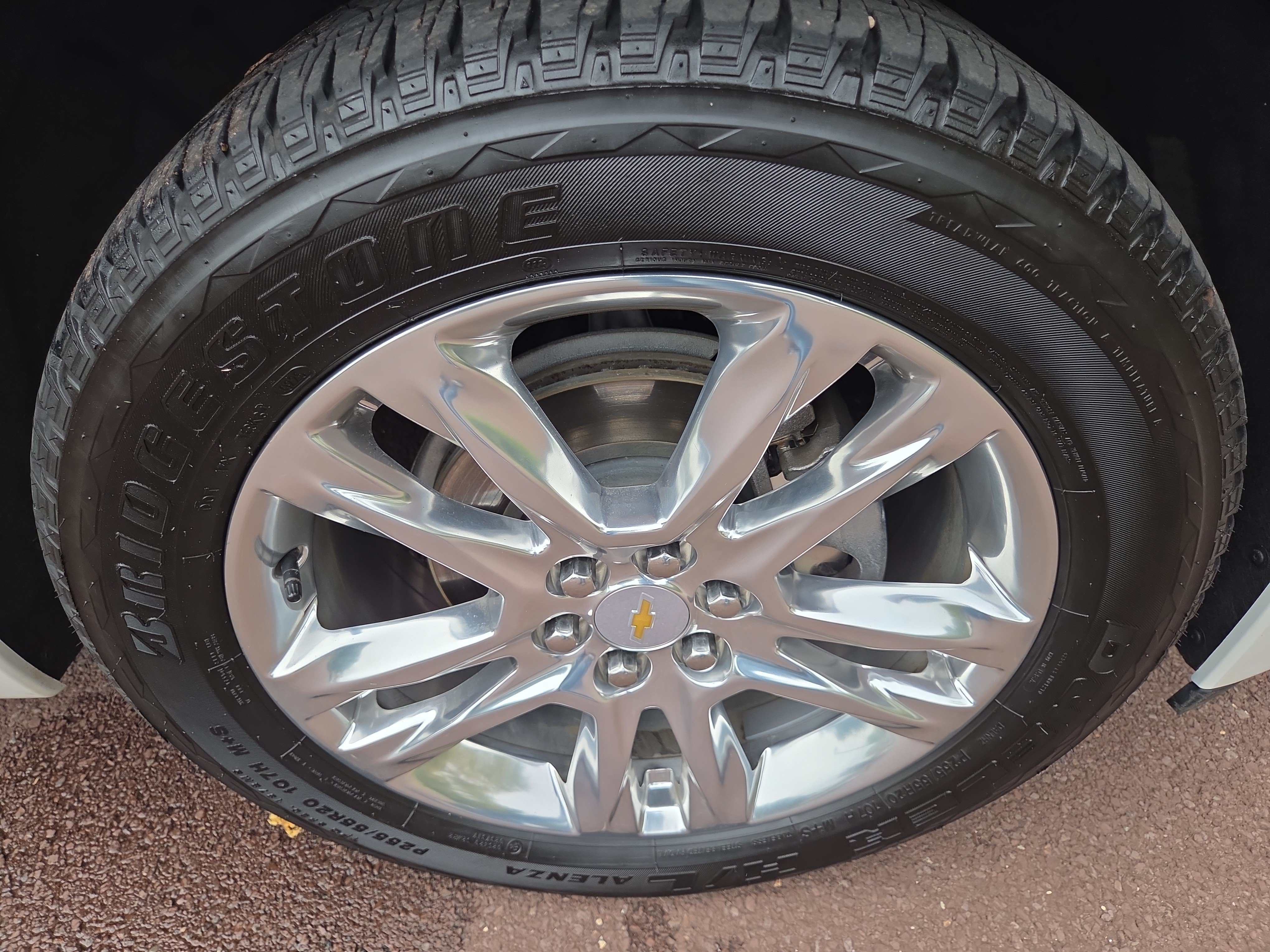 Used 2020 Chevrolet Traverse High Country w/ LPO, Floor Liner Package AWD/4WD image 8
