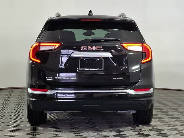 Used 2022 GMC Terrain Denali image 8