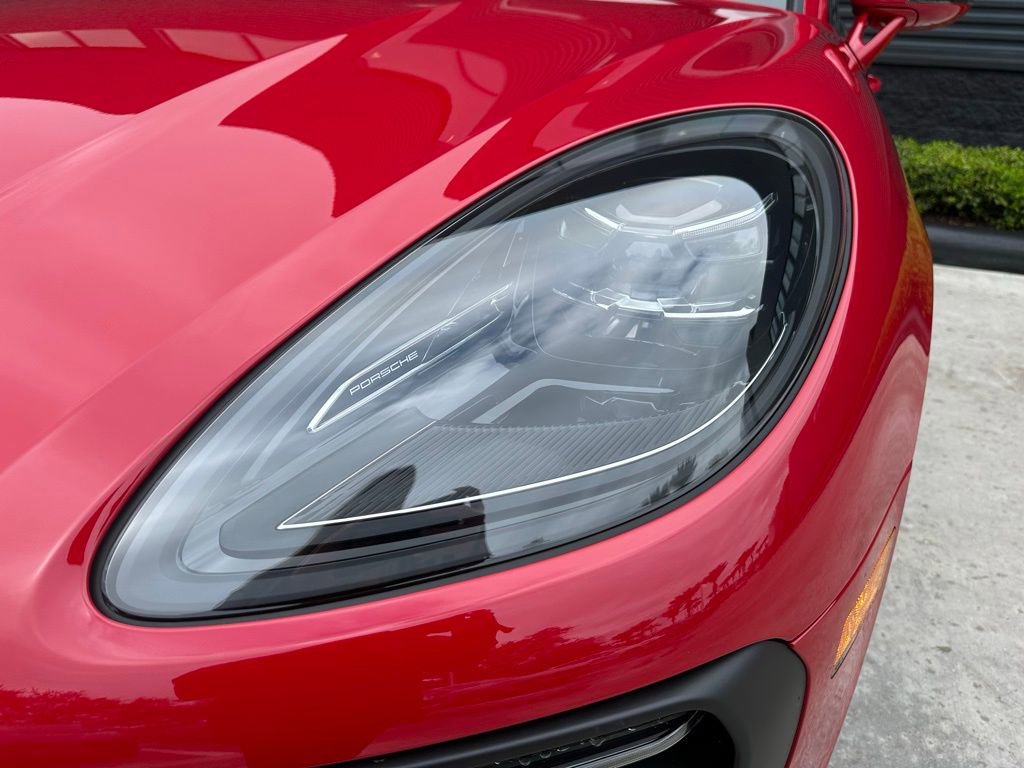 Used 2026 Porsche Macan Turbo image 13