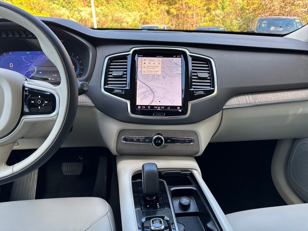 Used 2023 Volvo XC90 B6 Plus w/ Protection Package Premier image 17