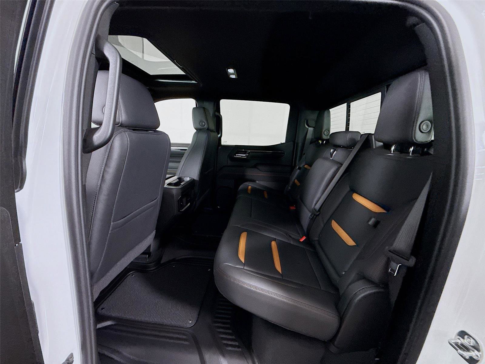 New 2026 GMC Sierra 1500 AT4 w/ AT4 Premium Package AWD/4WD image 19