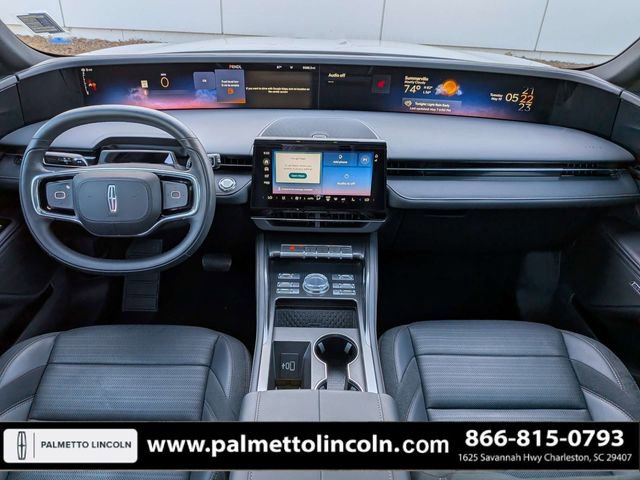 Used 2024 Lincoln Nautilus Reserve w/ Equipment Group 202A AWD/4WD image 16