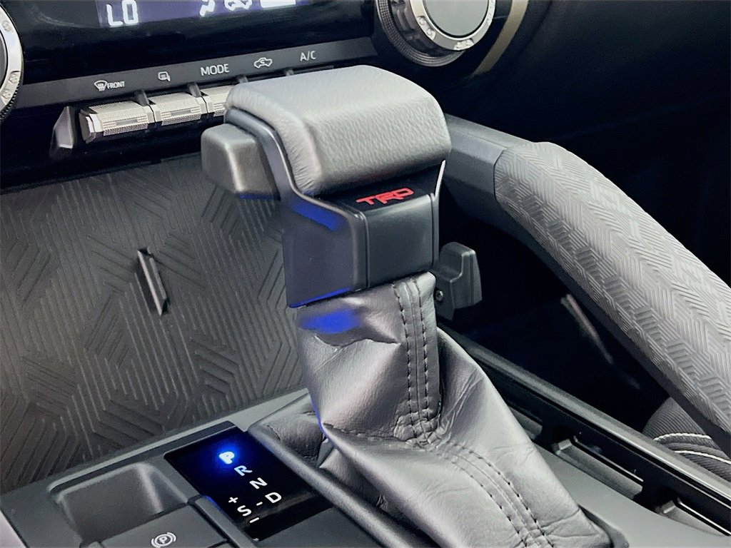Used 2024 Toyota Tacoma TRD Sport image 8