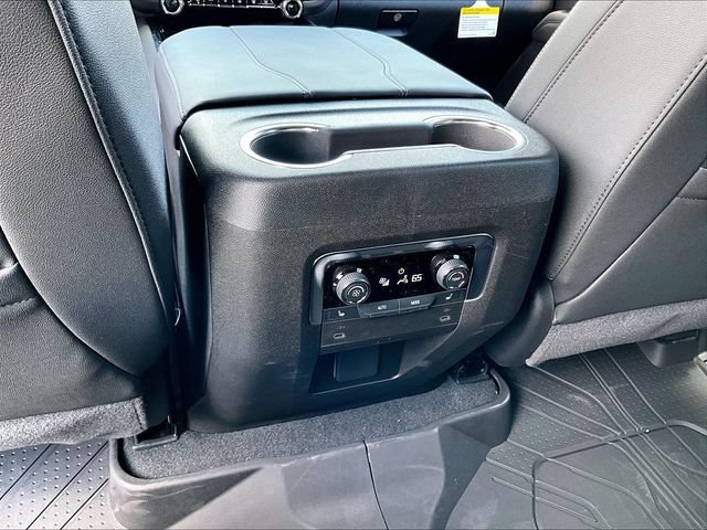 New 2026 Chevrolet Tahoe LT w/ Comfort Package AWD/4WD image 17