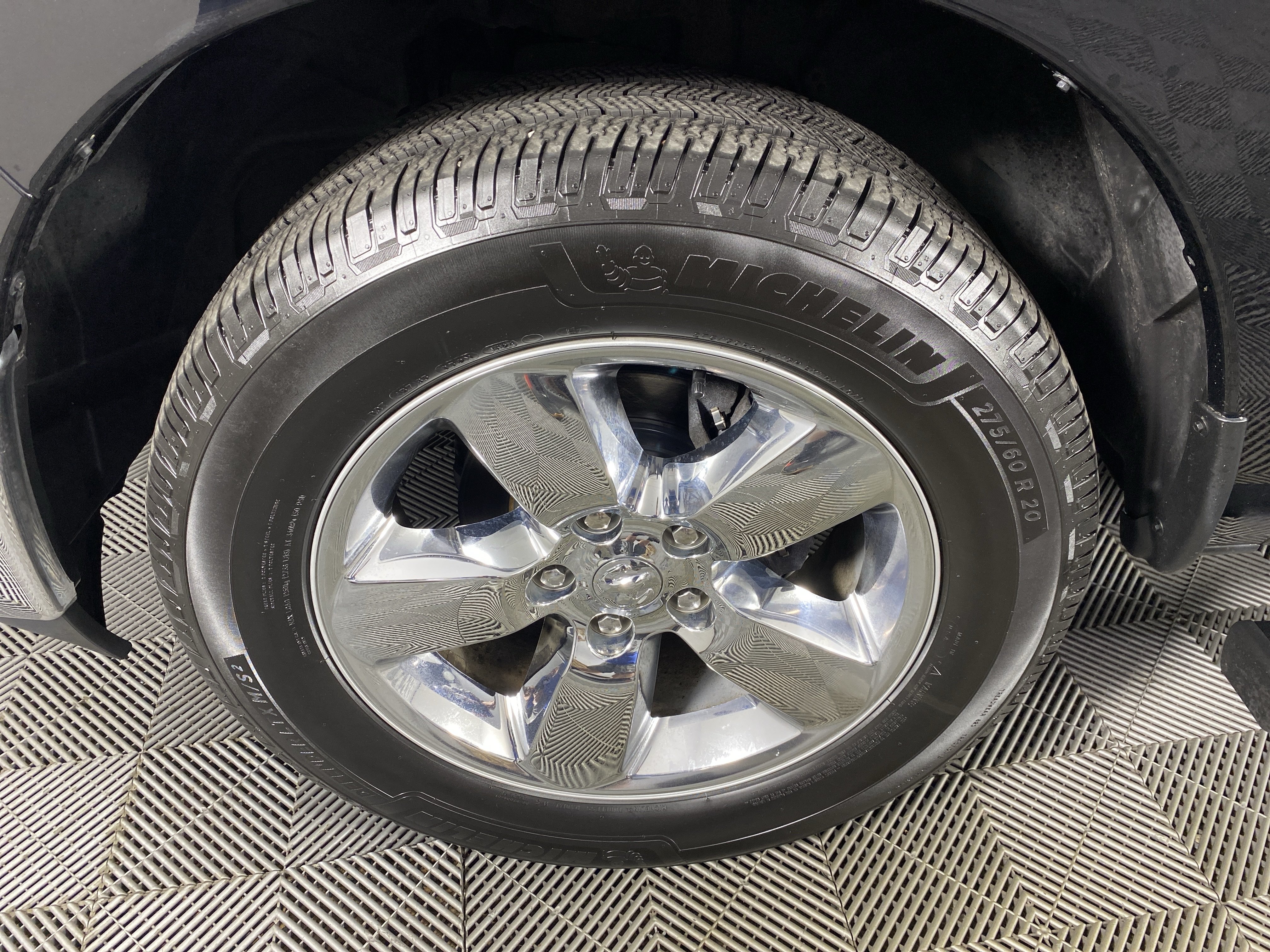 Used 2019 RAM 1500 Big Horn AWD/4WD image 12