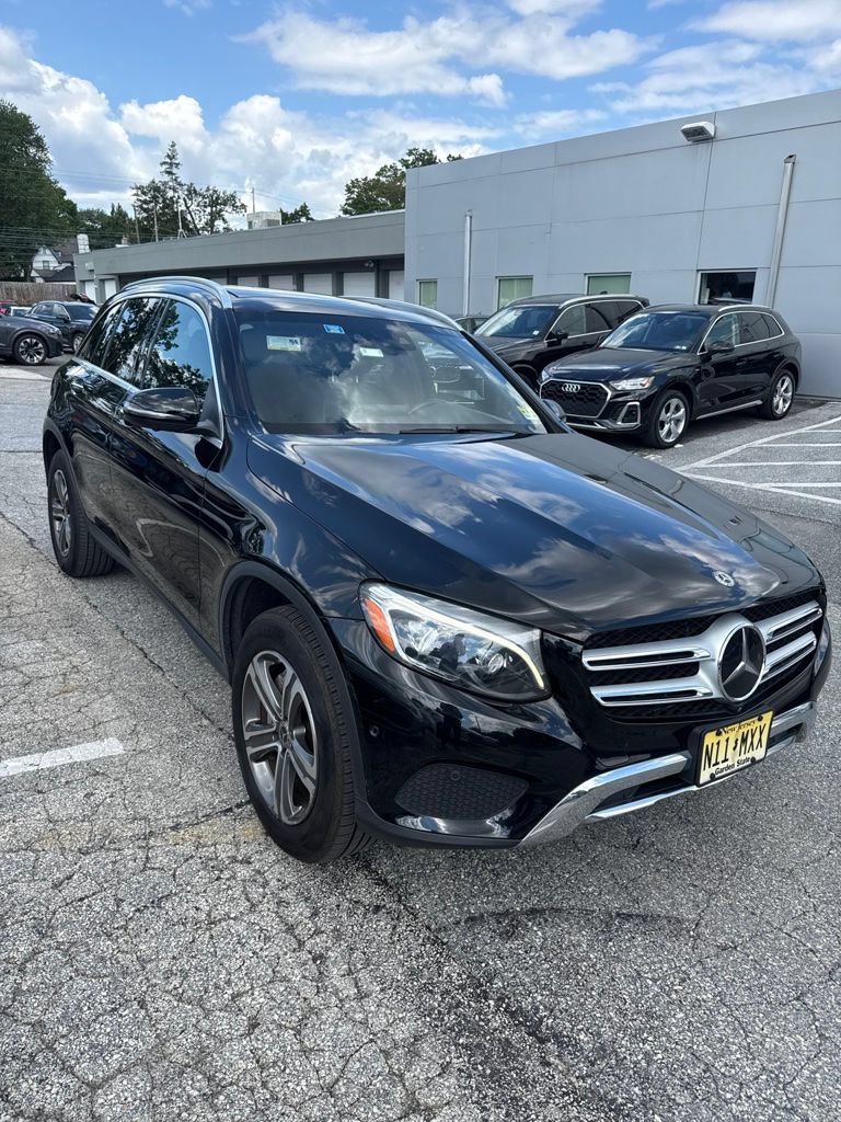 Used 2019 Mercedes-Benz GLC 300 4MATIC image 21