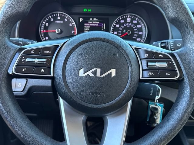 Used 2023 Kia Forte LXS image 18