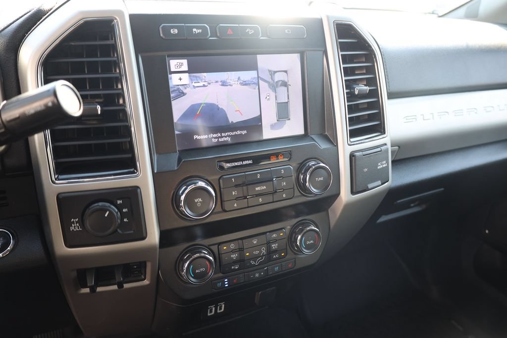 Used 2019 Ford F350 Lariat w/ Lariat Ultimate Package AWD/4WD image 15