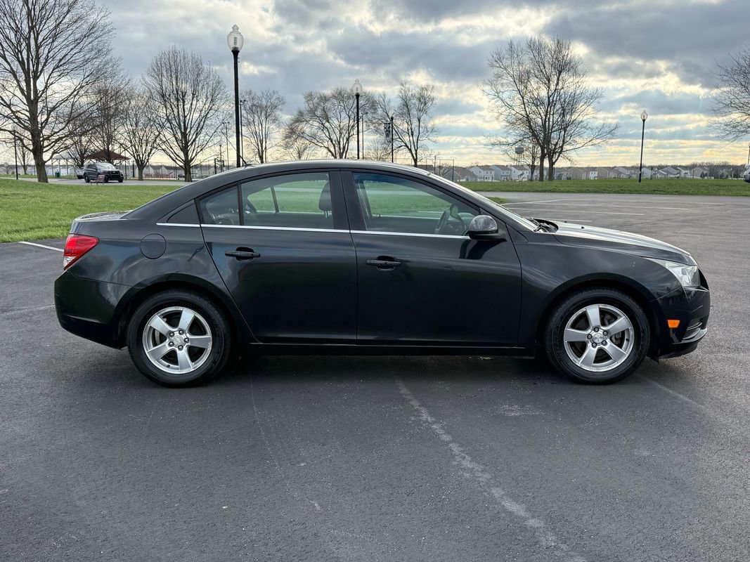 Used 2012 Chevrolet Cruze LT image 4