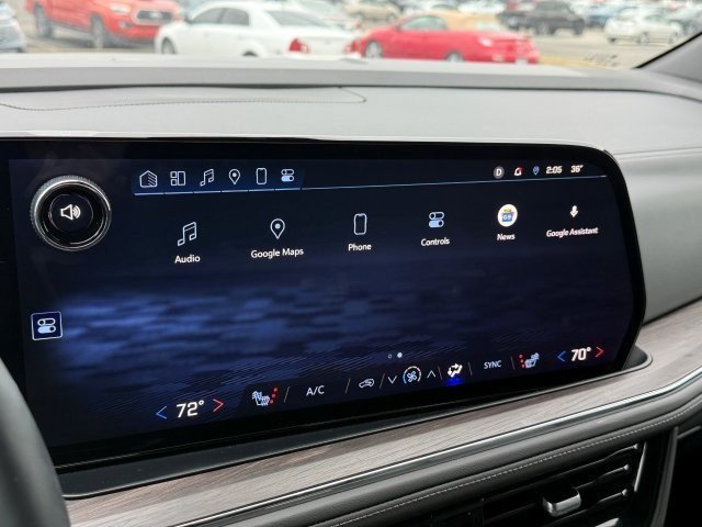 Used 2025 Chevrolet Tahoe Z71 w/ Comfort Package image 29