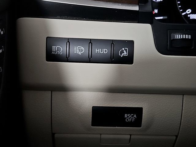 Used 2017 Lexus LX 570 4WD w/ Luxury Package image 29