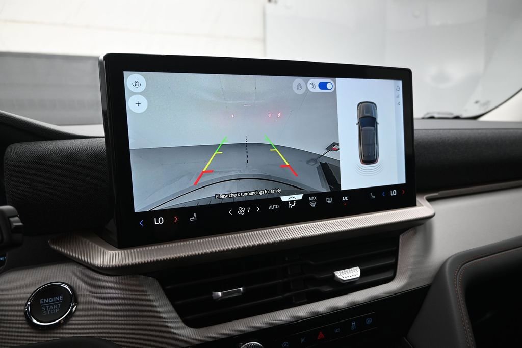 New 2026 Ford Explorer Active RWD image 15
