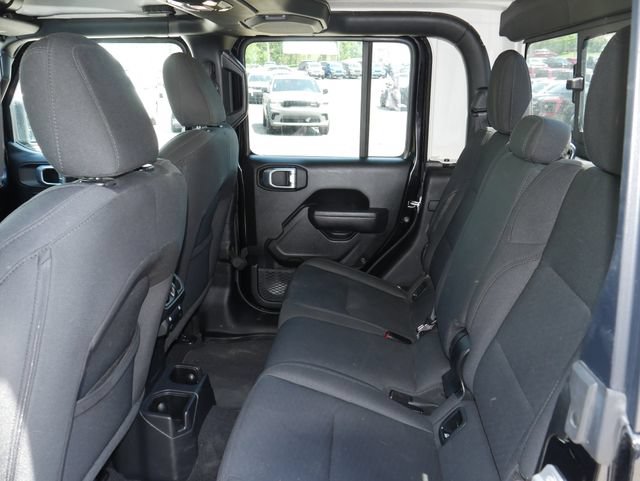 Used 2022 Jeep Gladiator Sport AWD/4WD image 23