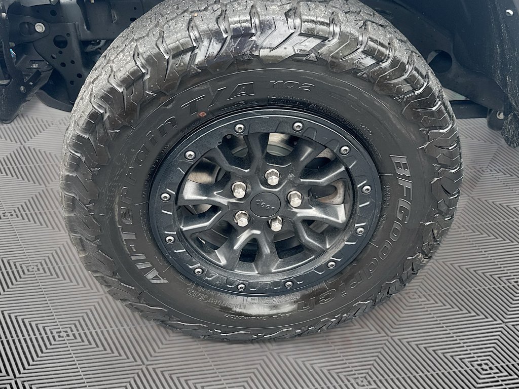 Certified 2023 Jeep Wrangler Unlimited Rubicon 4xe AWD/4WD image 35