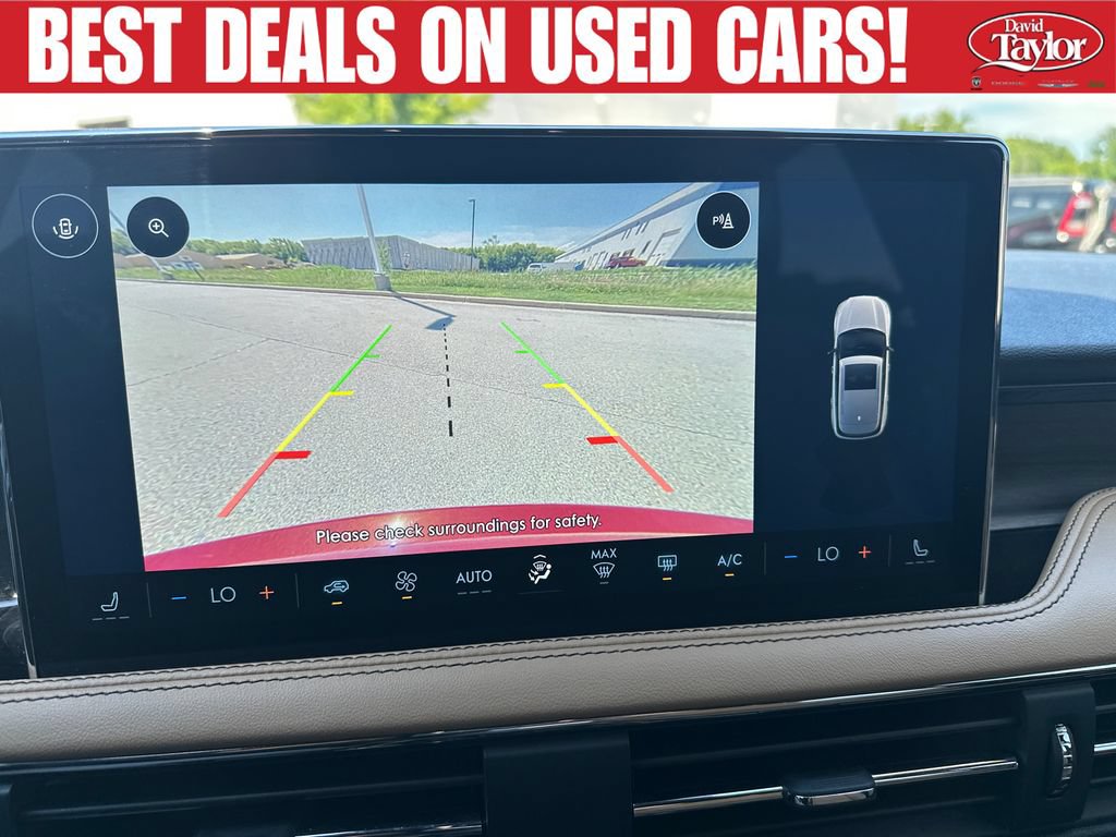 Used 2023 Lincoln Corsair Reserve w/ Jet Appearance Package AWD/4WD image 13