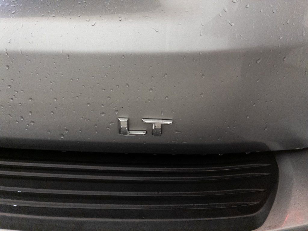 Used 2023 Chevrolet Tahoe LT w/ Luxury Package image 7