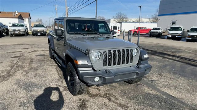 Used 2020 Jeep Gladiator Sport w/ Quick Order Package 24S image 4