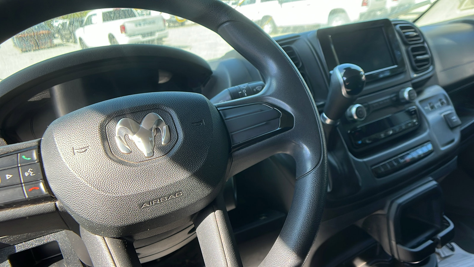 Used 2022 RAM ProMaster 2500 image 21